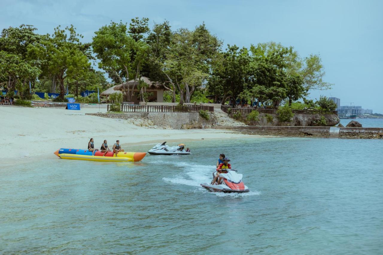 Savoy Hotel Mactan Lapu-Lapu City Esterno foto